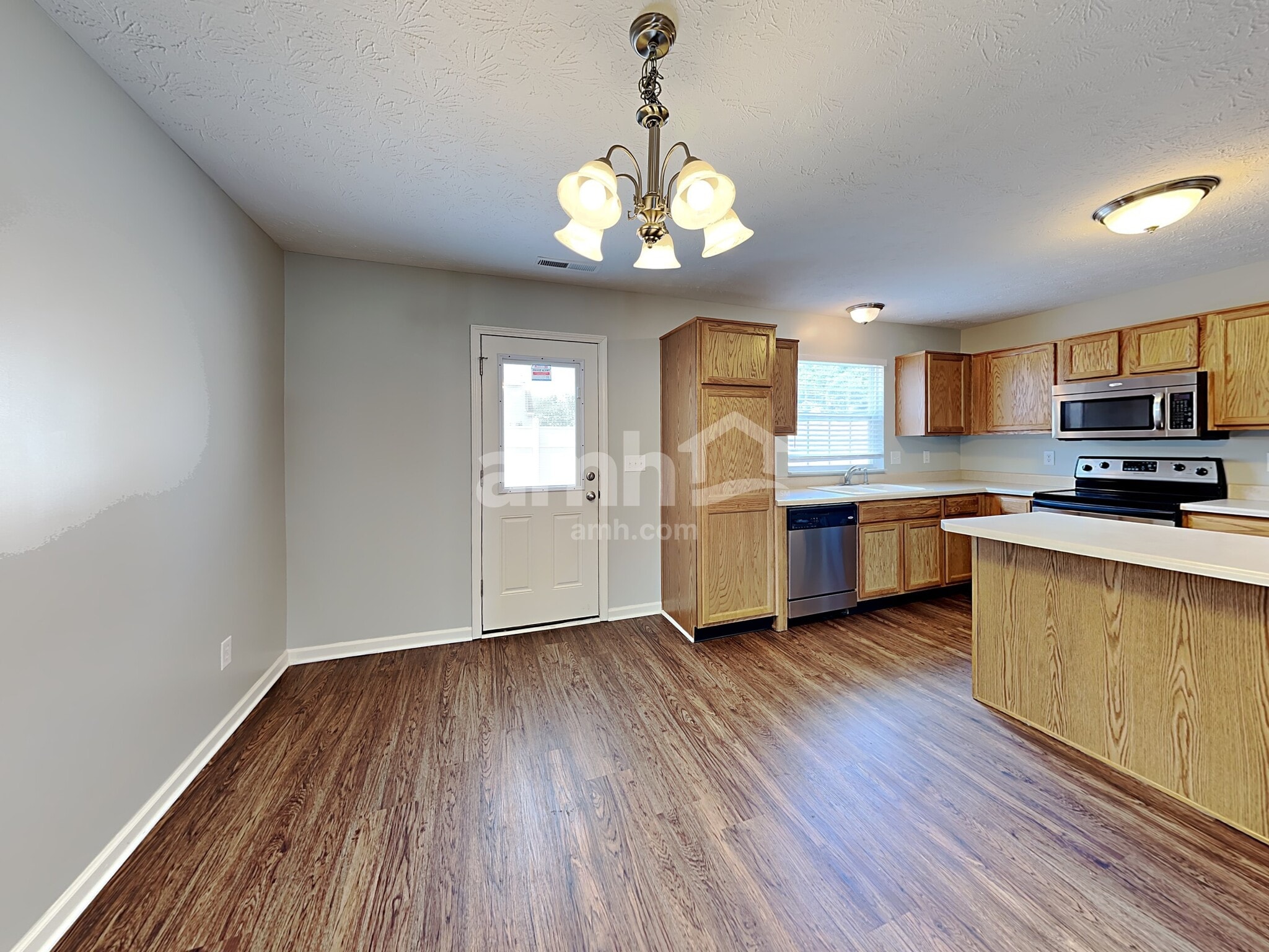 Building Photo - 5956 Crosscut Ln