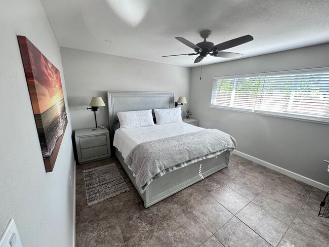 Building Photo - Fully Furnished - All Utilities Included -...