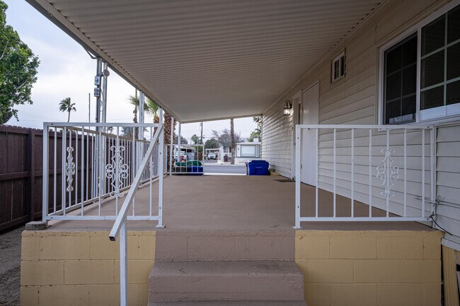 Building Photo - 32480 San Miguelito Dr