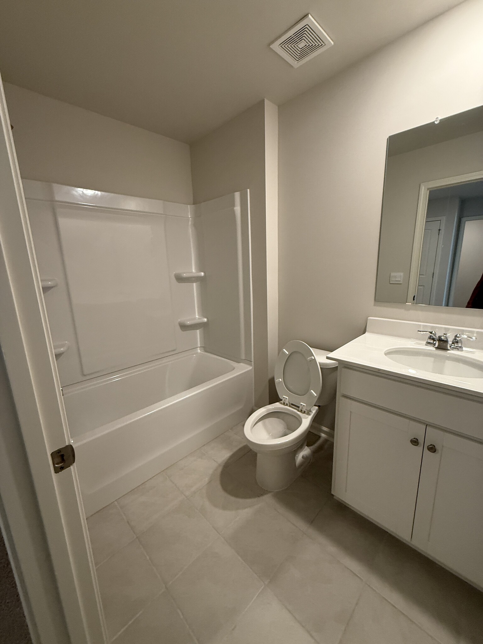 Secondary Bathroom - 3171 Greyton Dr