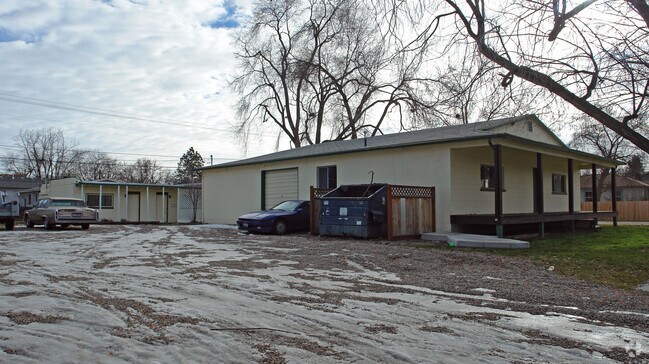 Building Photo - 1914 S Owyhee St