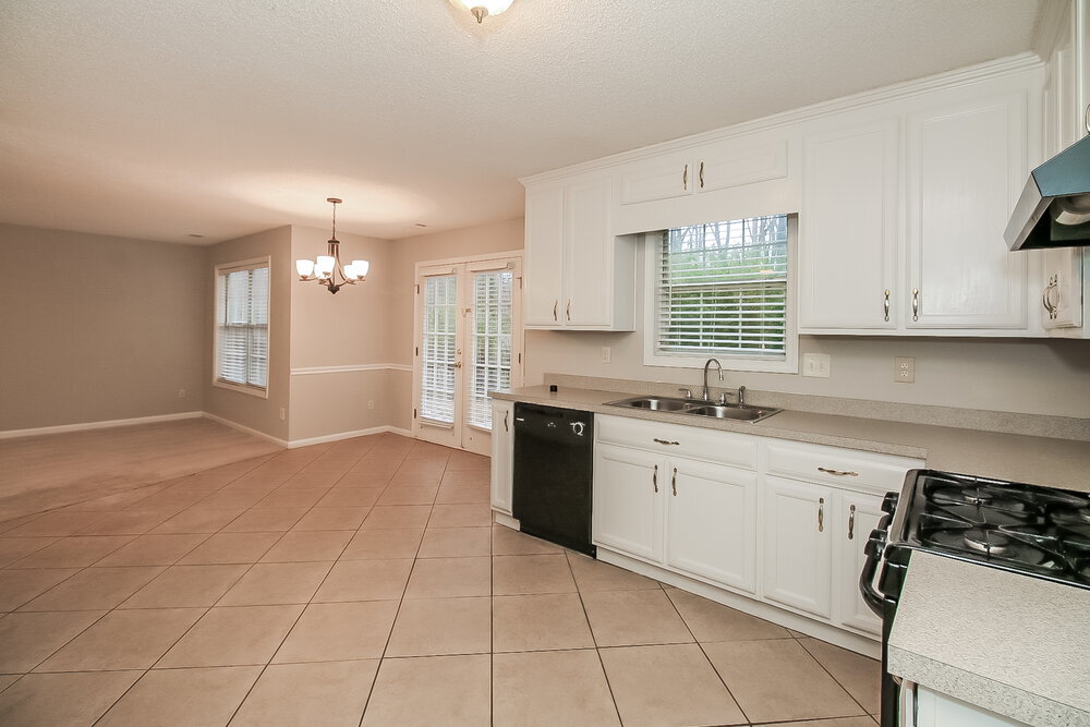 Building Photo - 4045 Lindsey Ln