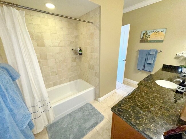 Building Photo - Front Row in KAI MALU, WAILEA, LUXURY 3bed/2.5bath Townhome with Unobstructed Panoramic Ocean Vie...