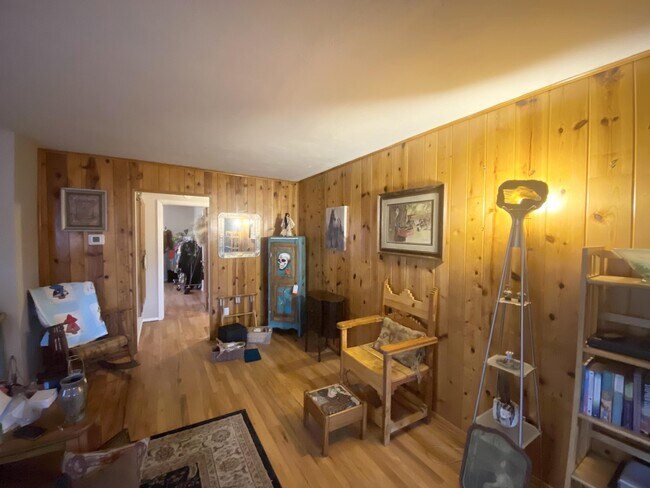Building Photo - 10138 Bosque Cir NW