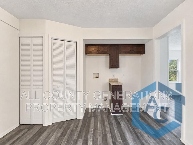 Building Photo - 12308 Sobieski Ave