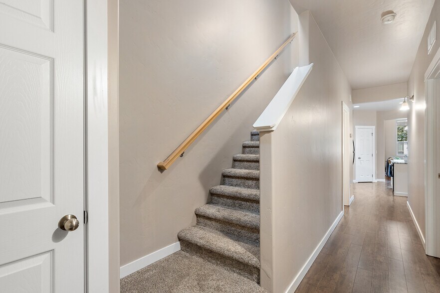 Building Photo - 2900 N Villere Ln