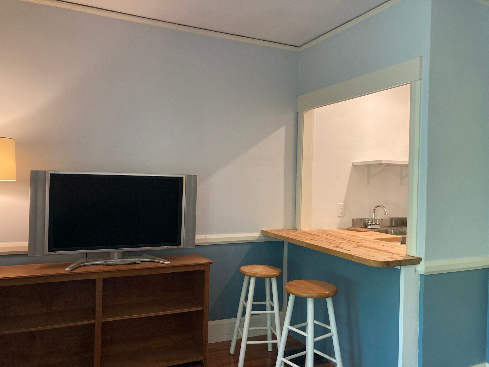 Building Photo - 254 Fairhaven Rd