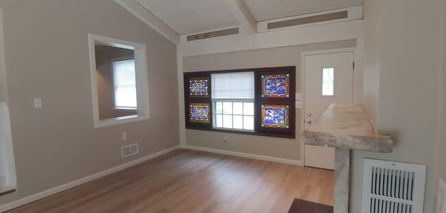 Building Photo - 4425 N 105th St