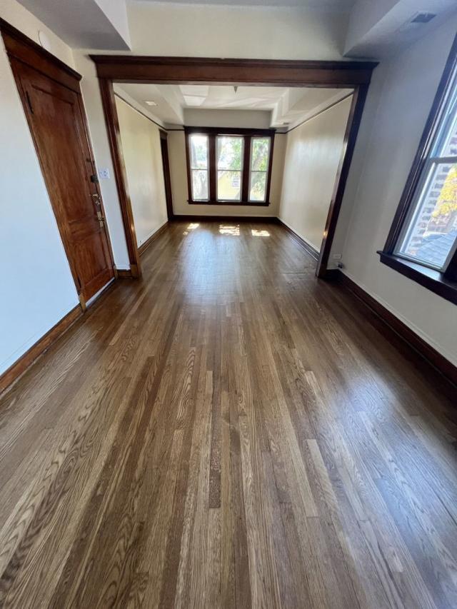 Building Photo - 3 bedroom in Chicago IL 60609