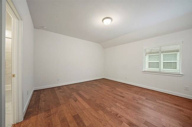 Building Photo - 6 Clearview Terrace Pl