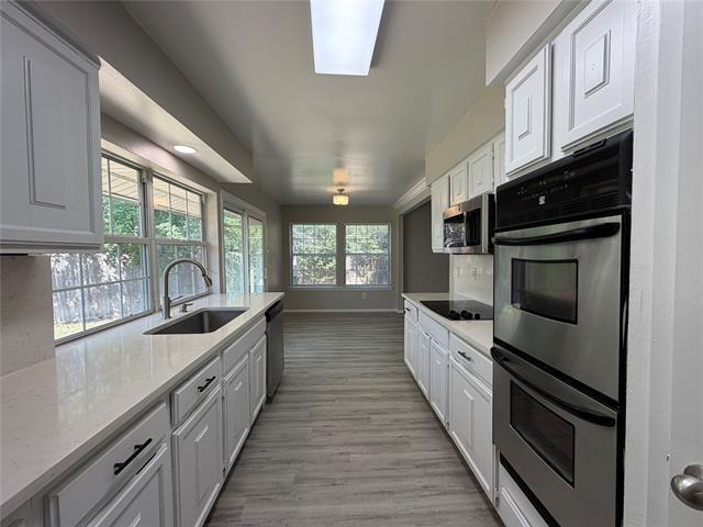 Building Photo - 3609 Westview Ln