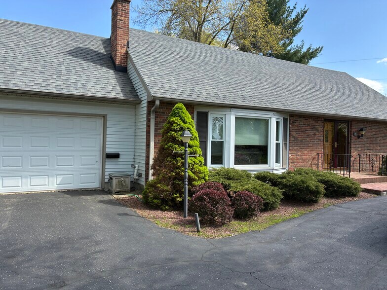 Building Photo - 85 S Huron Dr