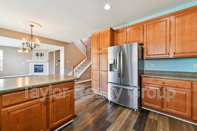 Building Photo - 10443 Ouray St