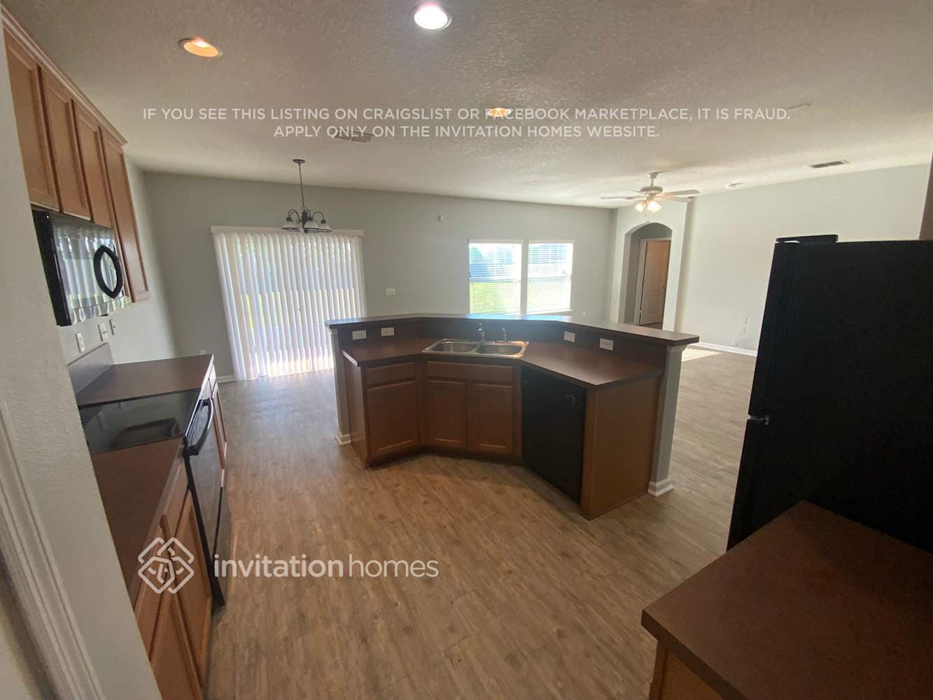 Building Photo - 2647 Oak Haven Dr