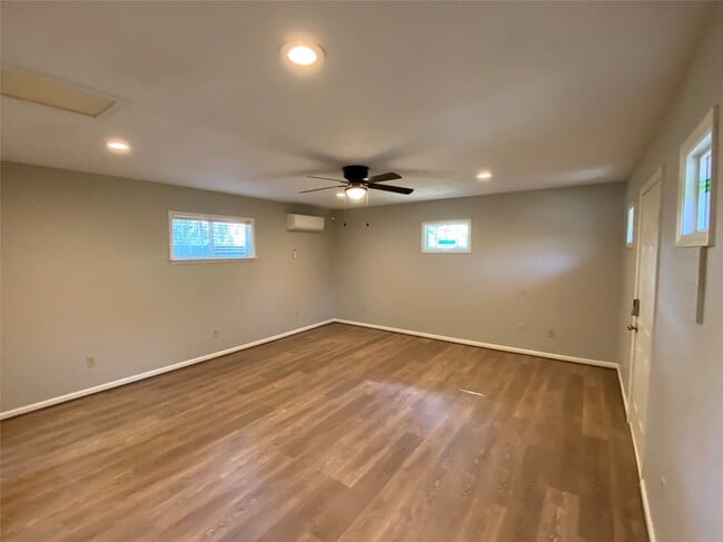 Building Photo - 19311 Spanish Needle Dr