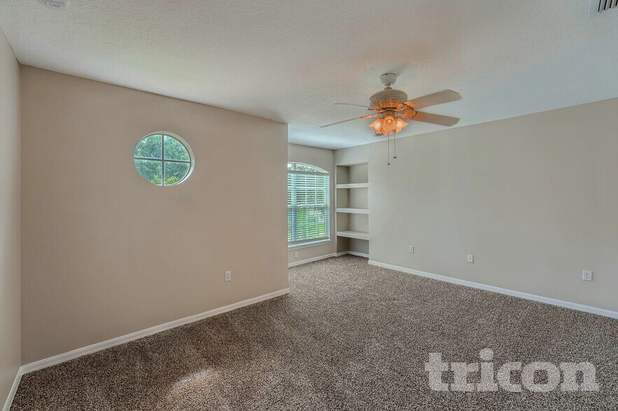 Building Photo - 3410 Starbird Dr