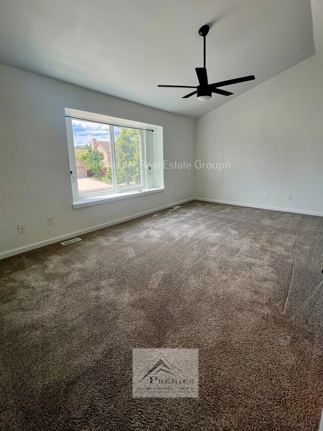 Building Photo - 8145 Camfield Cir