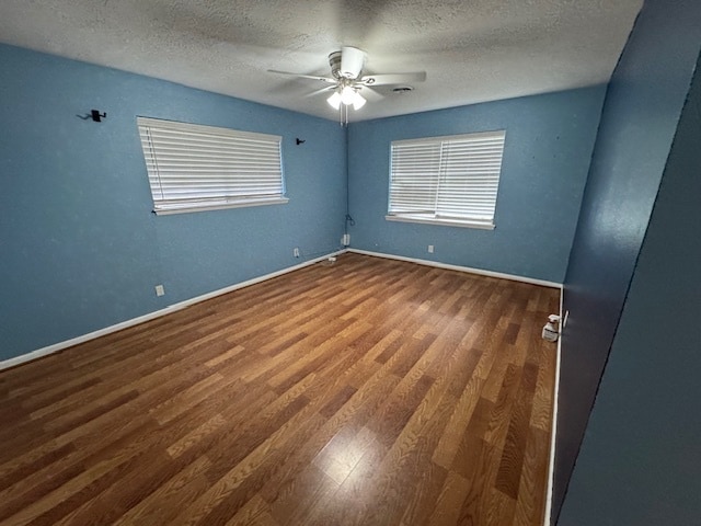 Building Photo - 3809 Spring Holw