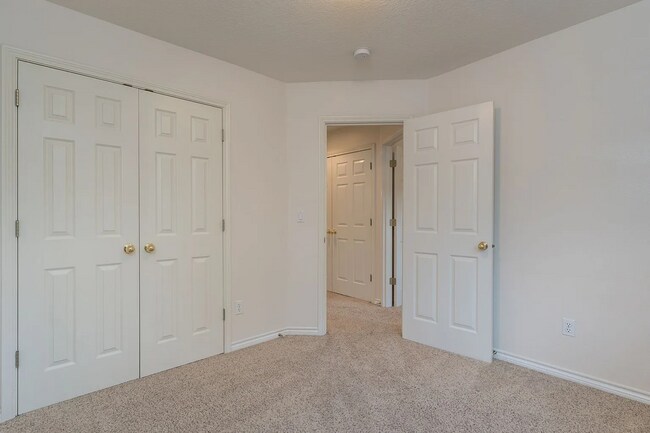 Building Photo - Charming Sherwood Home for Lease – 3 Bed /...