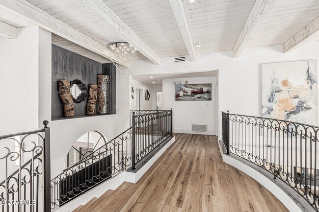 Building Photo - 10113 E Topaz Dr