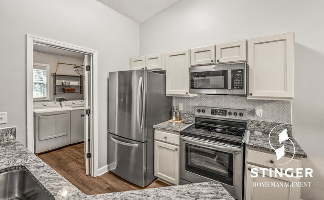 Building Photo - 53 Brindlewood Dr