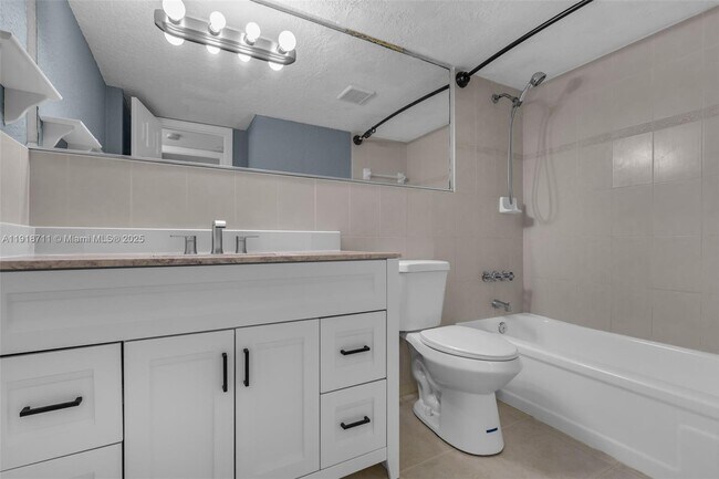 Building Photo - 7929 SW 104th St