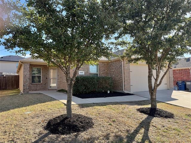 Building Photo - 1404 Chrome St