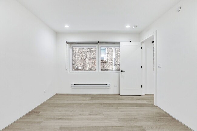 Building Photo - 1025 N Harlem Ave