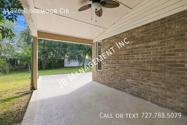 Building Photo - 4826 Ridgemoor Cir