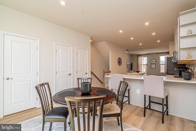 Building Photo - 3929 Small Roundtop Rd