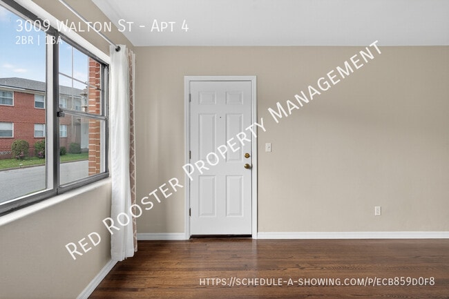 Building Photo - 3009 Walton St