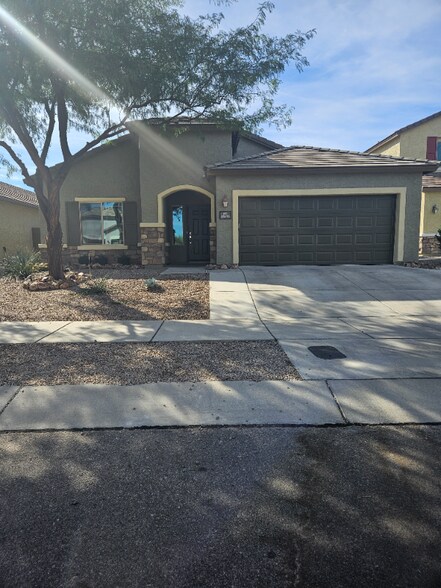 Primary Photo - 10856 E White Sage Dr