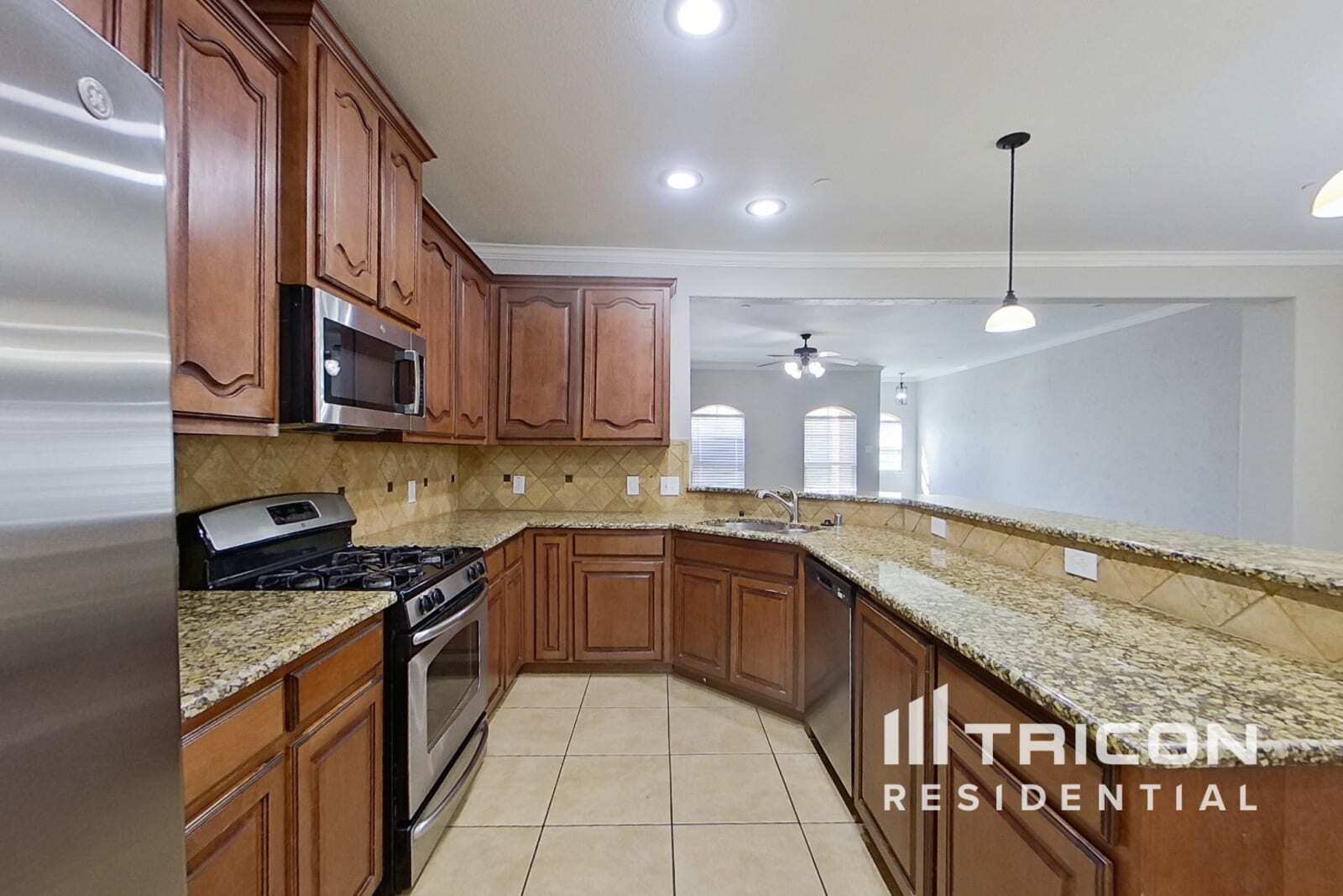 Building Photo - 4120 Comanche Dr