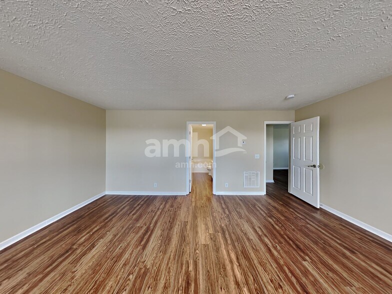 Building Photo - 136 Trail Ridge Way