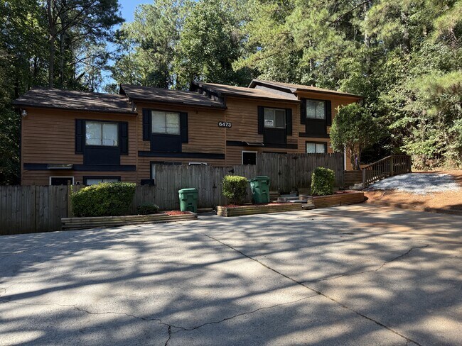 Building Photo - 6473 Klinect Ct