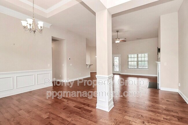 Building Photo - 141 Tall Fern Lp
