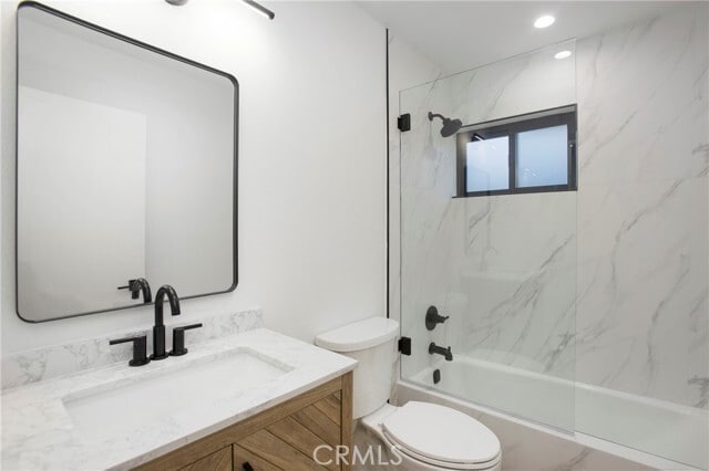 Building Photo - 33781 Silver Lantern St