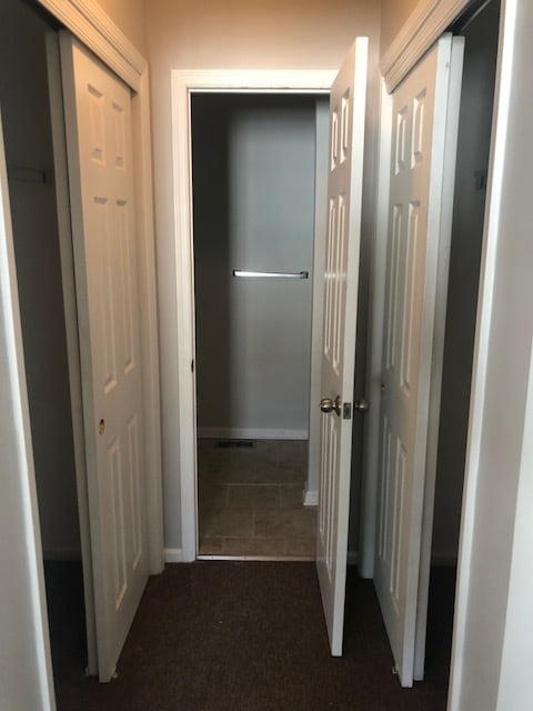 Building Photo - 3 Bedroom 2.5 bath w/1 car garage - Country Estates