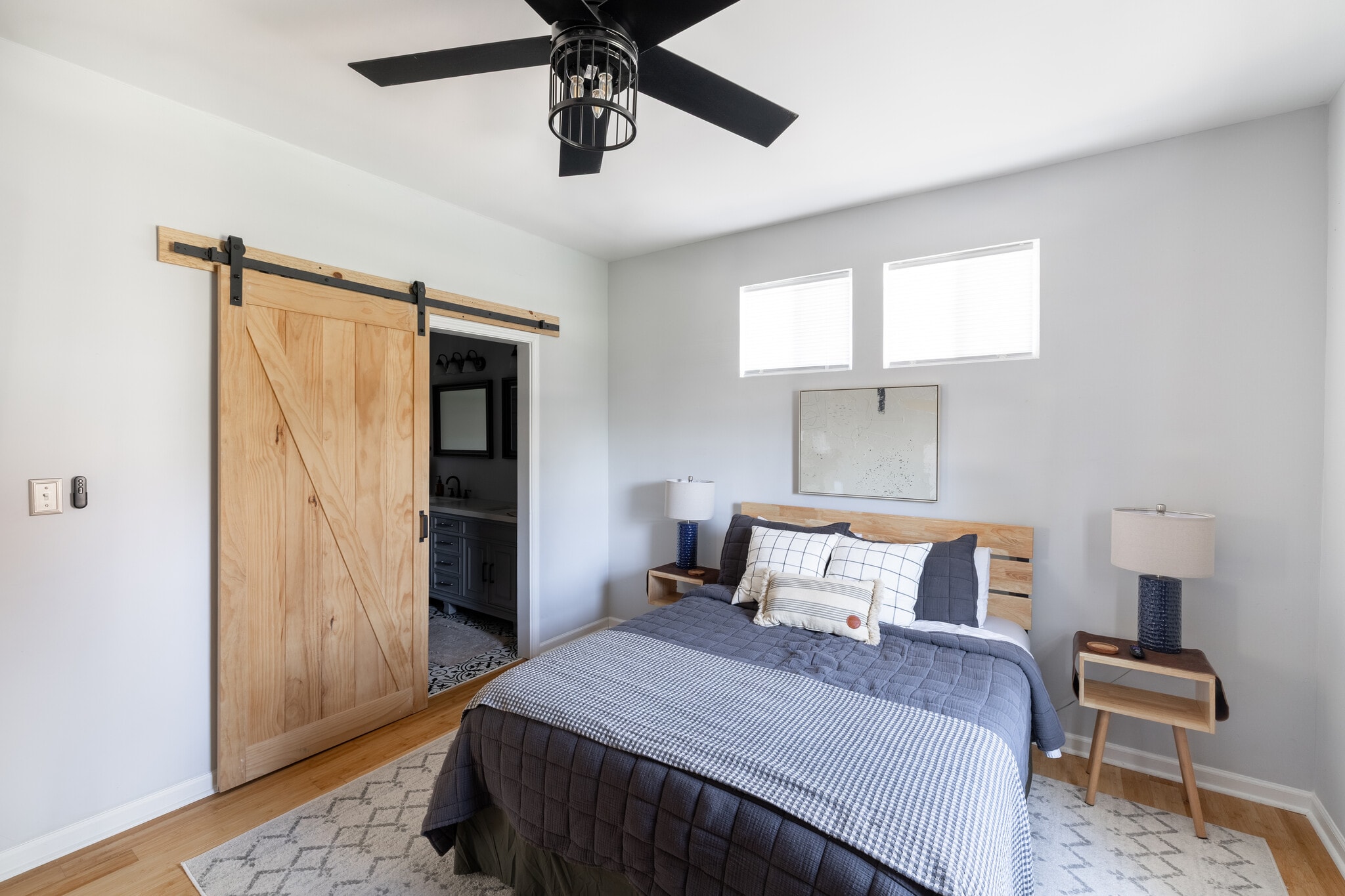 Building Photo - 1121 Laurel St