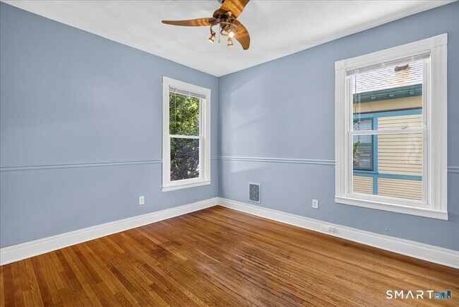 Building Photo - 172 Ellsworth Ave