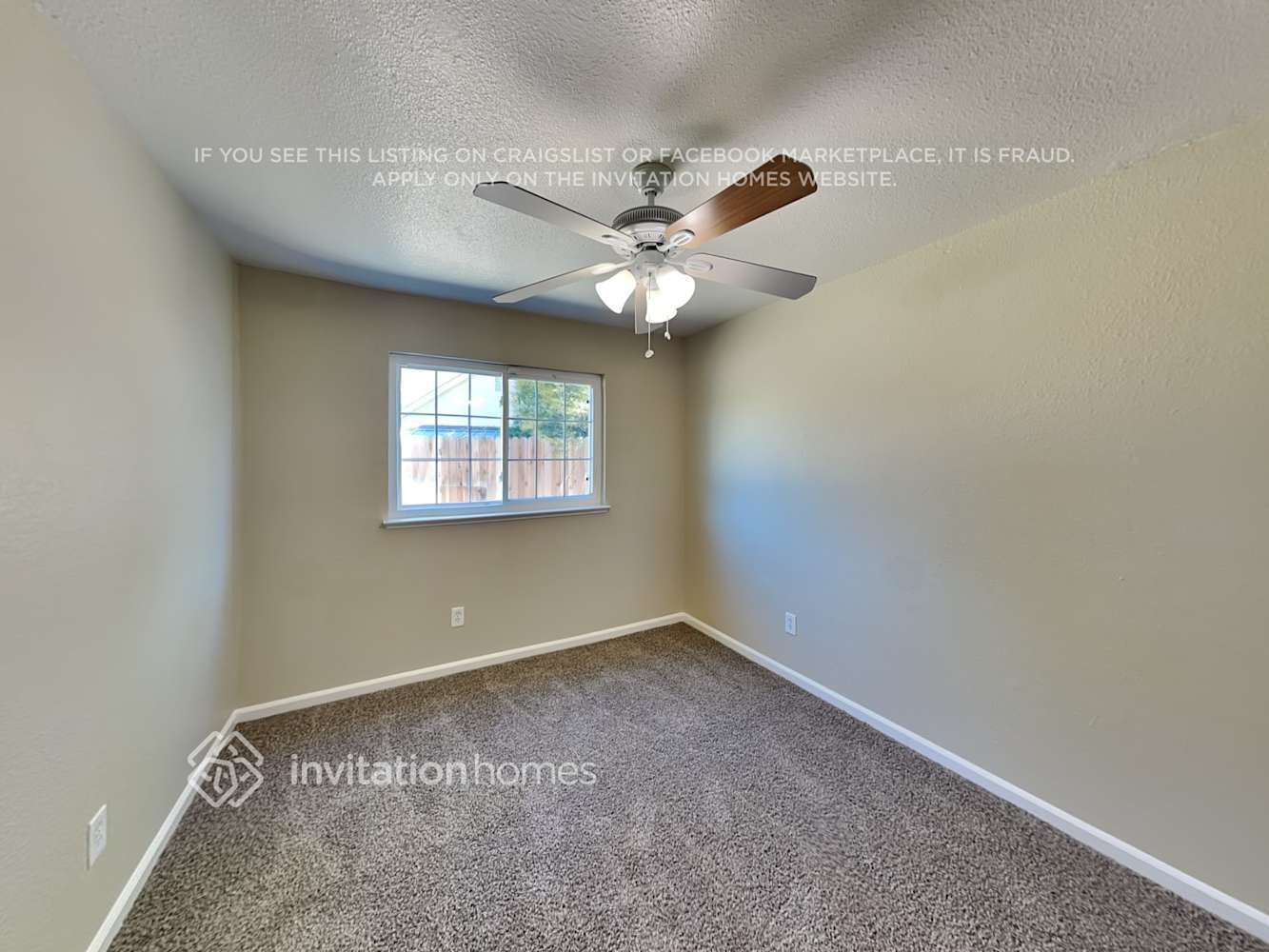 Building Photo - 8571 Fairlawn Ct