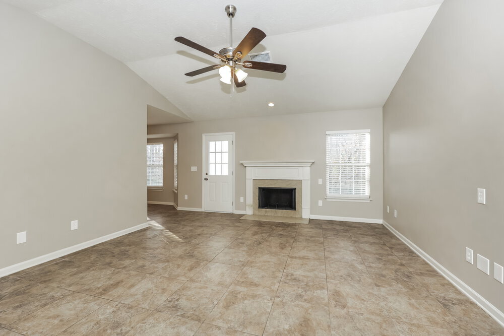 Building Photo - 1389 E Nir Shreibman