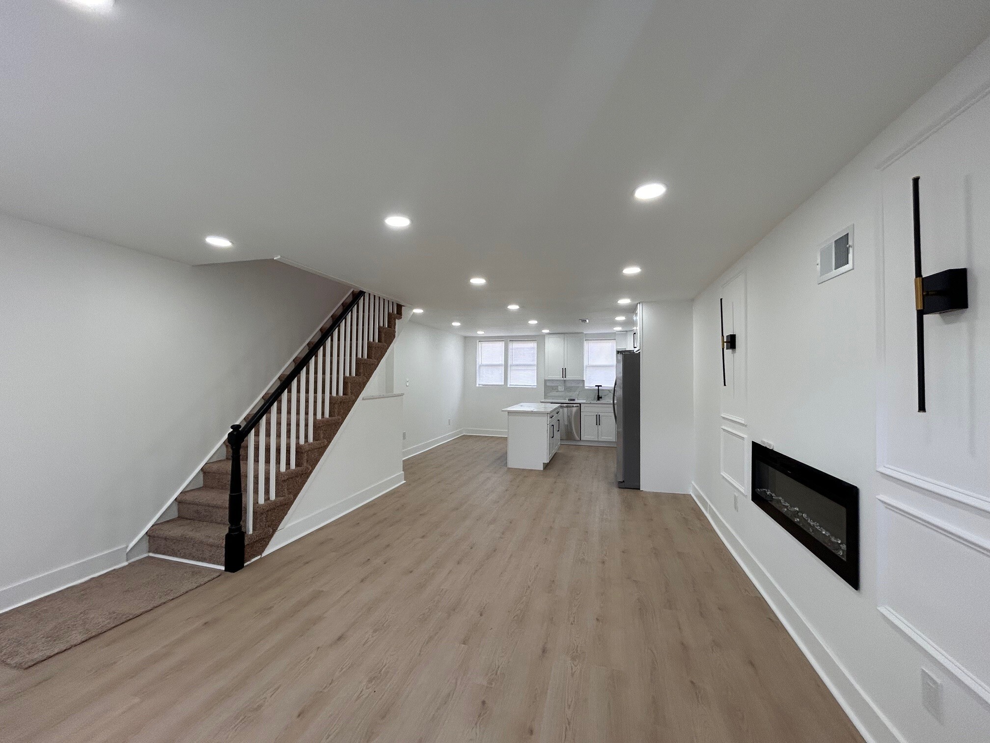 Building Photo - 8033 Williams Ave