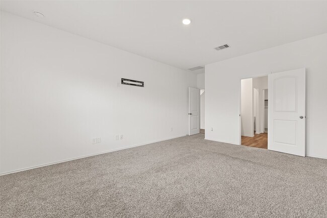 Building Photo - 24721 Majestic Cone Ln