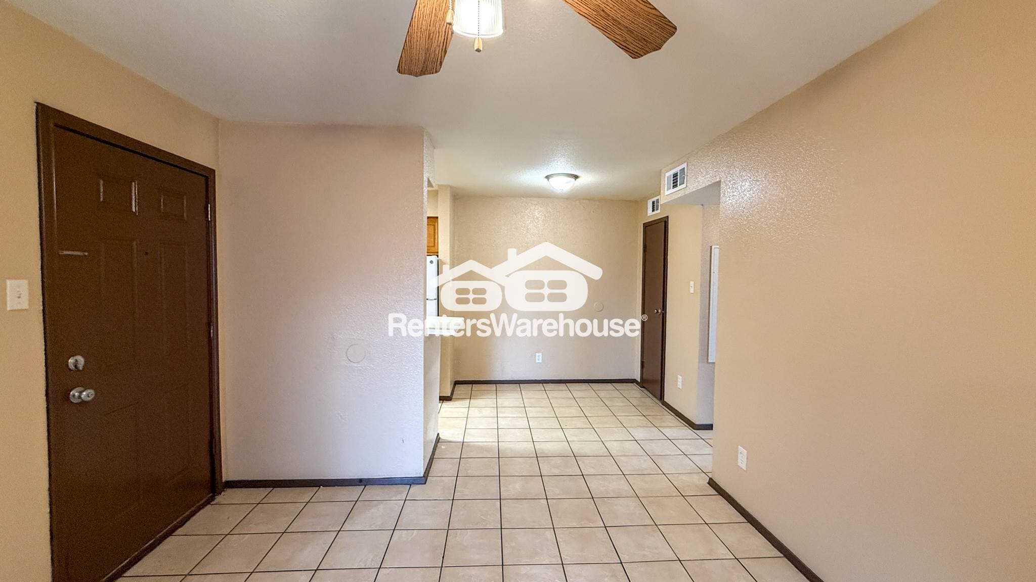 Building Photo - 13480 S Thorntree Dr