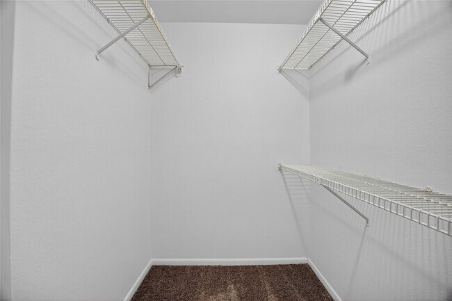 Building Photo - 8527 Hearth Dr