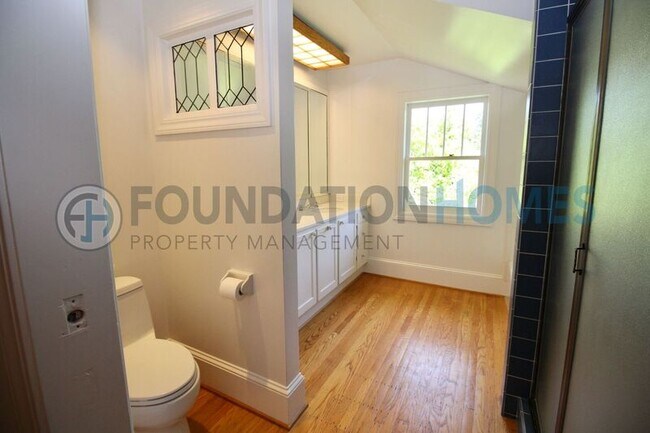 Building Photo - 115 Lagunitas Rd