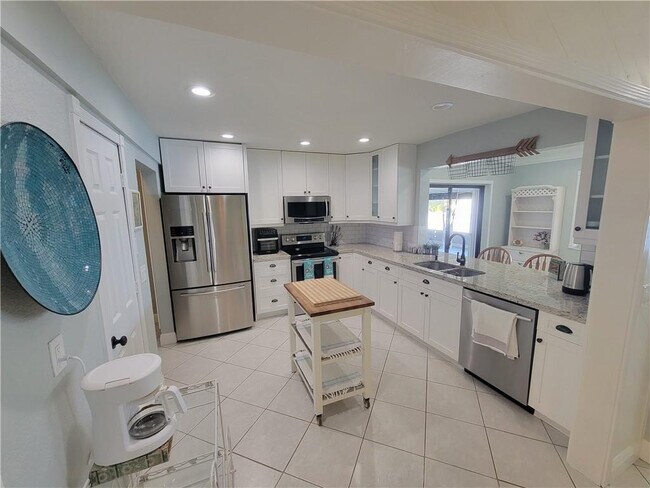 Building Photo - 11757 SW 57th St