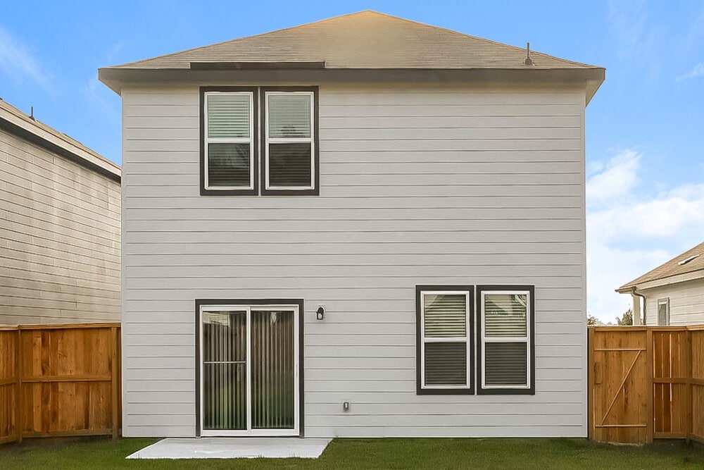 Building Photo - 6163 Pine Cir