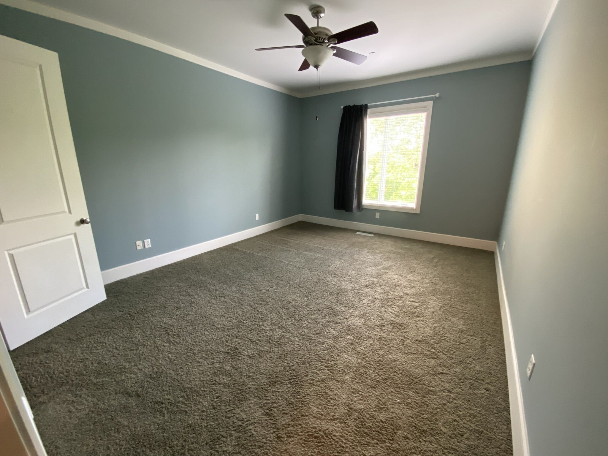 Building Photo - 1221 Bower Pky